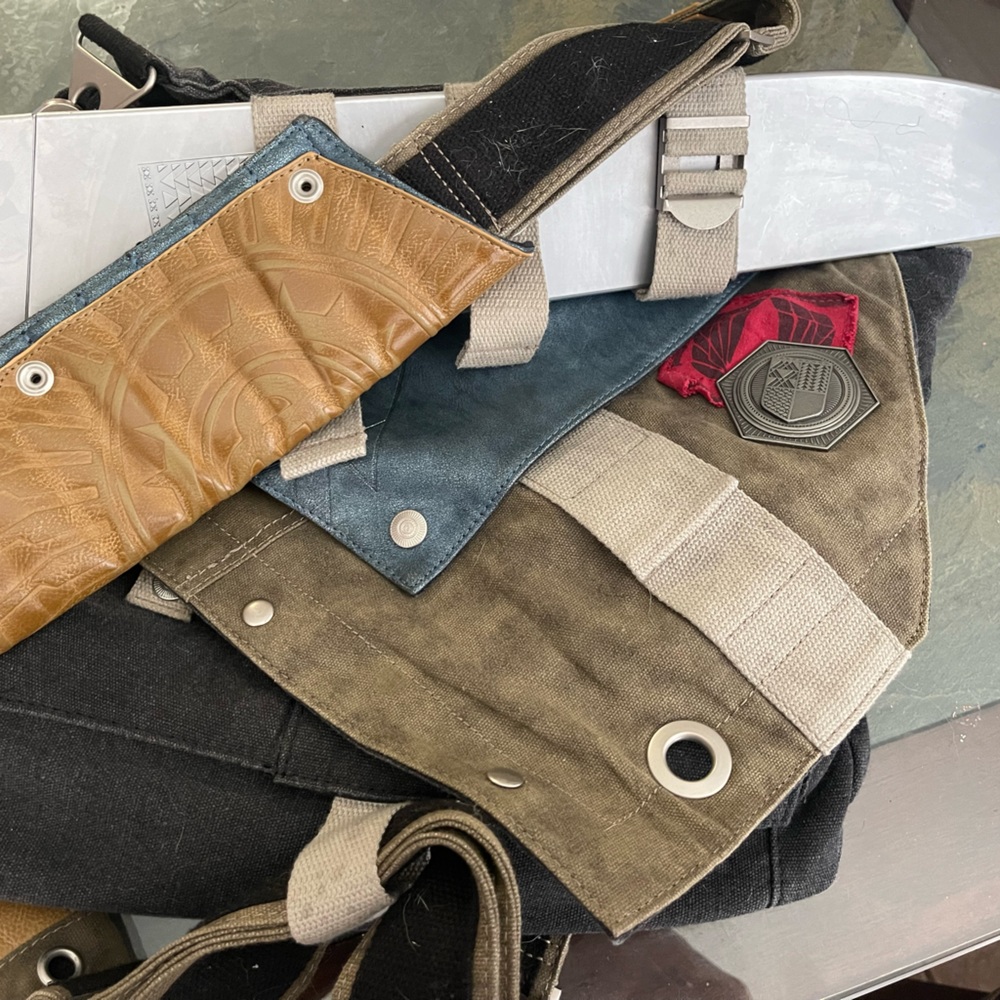 Destiny 2 Frontier Bag with Solar Battery Attachment